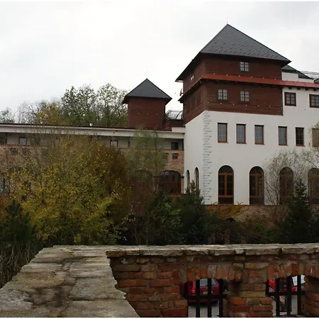 Hotel -