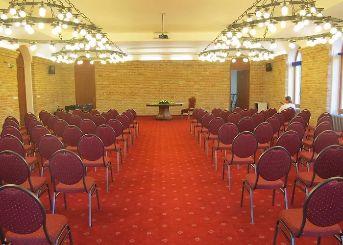 - Kurdějov