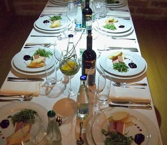 - Kurdějov